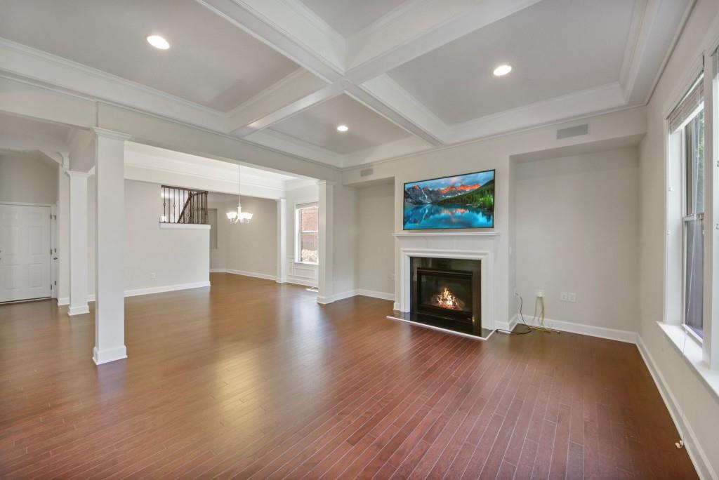 5528 Parkerton Lane Unit 39, Sandy Springs, Georgia 30342, 3 Bedrooms Bedrooms, ,3 BathroomsBathrooms,Residential,Sold,5528 Parkerton Lane Unit 39,7260271