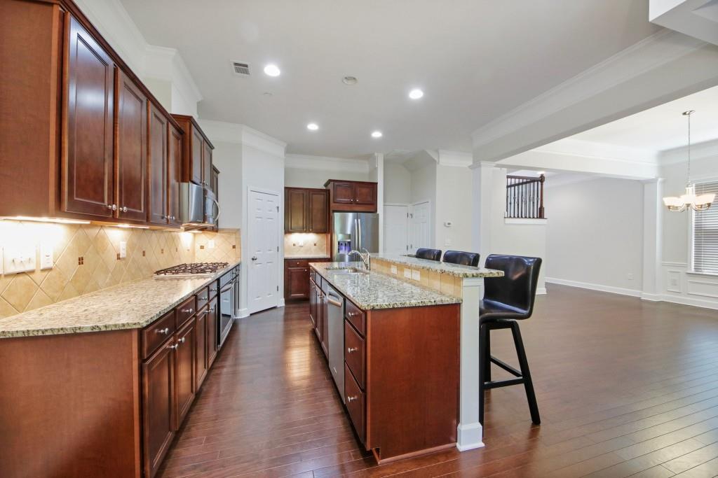 5528 Parkerton Lane Unit 39, Sandy Springs, Georgia 30342, 3 Bedrooms Bedrooms, ,3 BathroomsBathrooms,Residential,Sold,5528 Parkerton Lane Unit 39,7260271