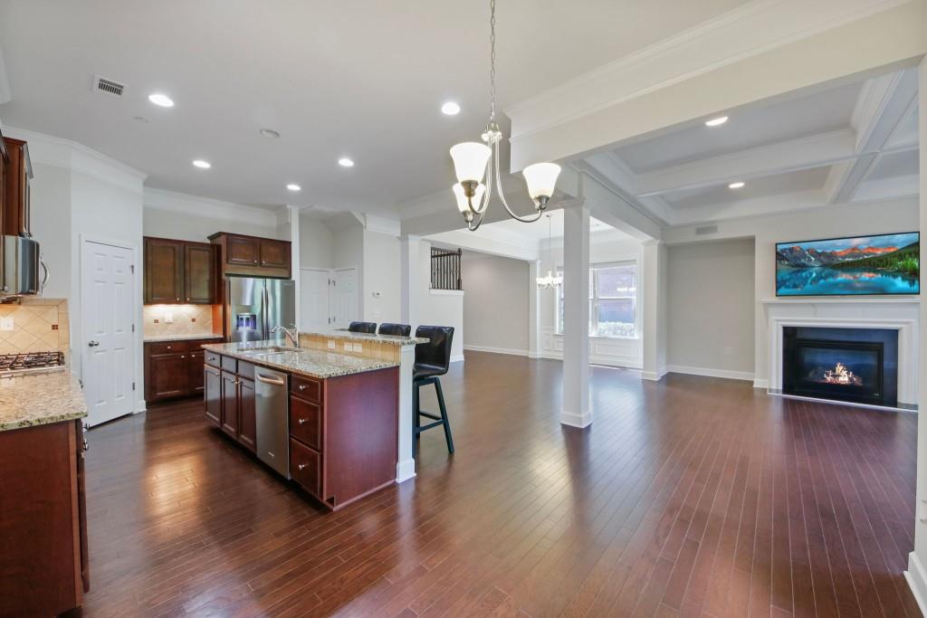 5528 Parkerton Lane Unit 39, Sandy Springs, Georgia 30342, 3 Bedrooms Bedrooms, ,3 BathroomsBathrooms,Residential,Sold,5528 Parkerton Lane Unit 39,7260271