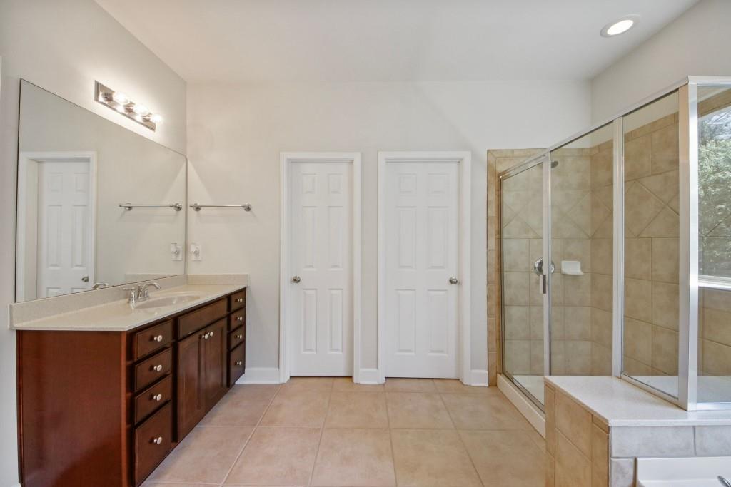 5528 Parkerton Lane Unit 39, Sandy Springs, Georgia 30342, 3 Bedrooms Bedrooms, ,3 BathroomsBathrooms,Residential,Sold,5528 Parkerton Lane Unit 39,7260271