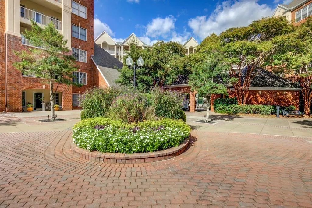 211 Colonial Homes Drive Unit 2508, Atlanta, Georgia 30309, 2 Bedrooms Bedrooms, ,2 BathroomsBathrooms,Residential,For Sale,211 Colonial Homes Drive Unit 2508,7673888 211 Colonial Homes Drive Unit 2508, Atlanta, Georgia 30309, 2 Bedrooms Bedrooms, ,2 BathroomsBathrooms,Residential,For Sale,211 Colonial Homes Drive Unit 2508,7673888