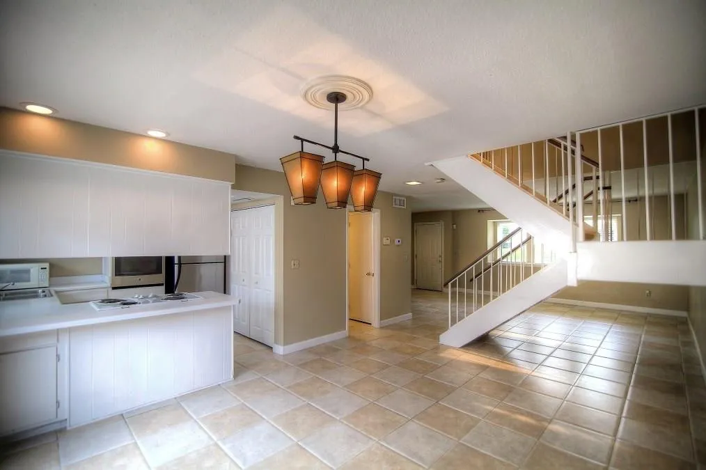 7094 Stonington Drive Unit 7094, Sandy Springs, Georgia 30328, 2 Bedrooms Bedrooms, ,2 BathroomsBathrooms,Residential,Sold,7094 Stonington Drive Unit 7094,5626598