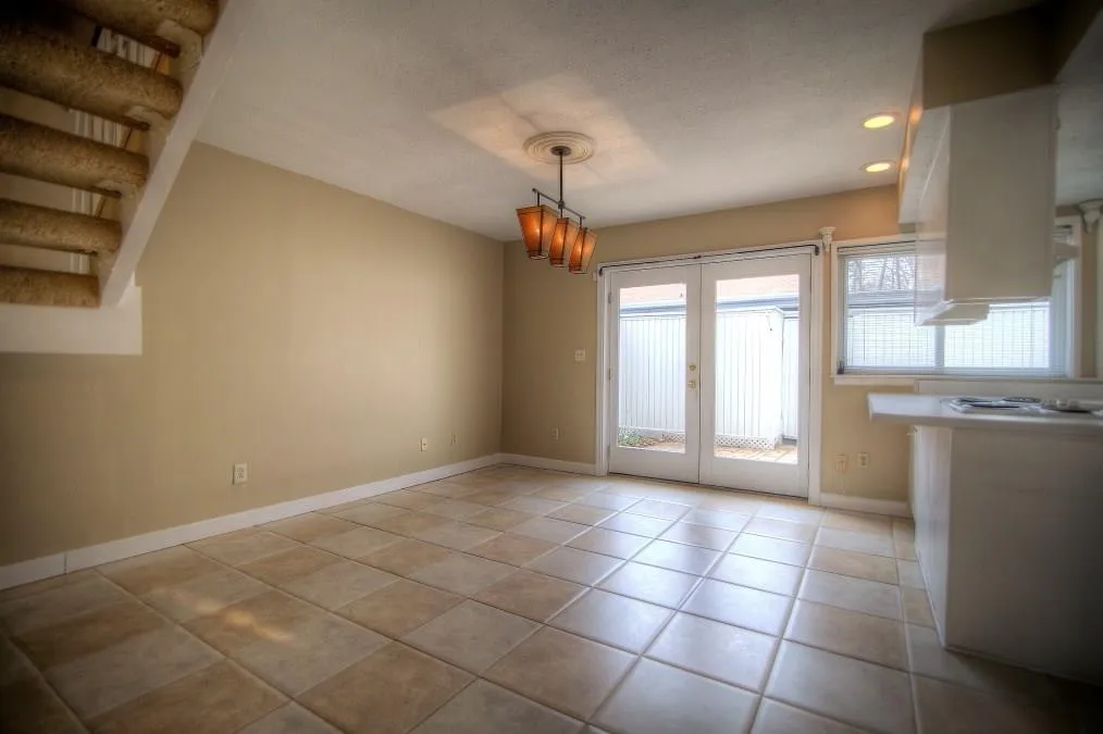 7094 Stonington Drive Unit 7094, Sandy Springs, Georgia 30328, 2 Bedrooms Bedrooms, ,2 BathroomsBathrooms,Residential,Sold,7094 Stonington Drive Unit 7094,5626598