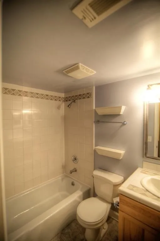 7094 Stonington Drive Unit 7094, Sandy Springs, Georgia 30328, 2 Bedrooms Bedrooms, ,2 BathroomsBathrooms,Residential,Sold,7094 Stonington Drive Unit 7094,5626598