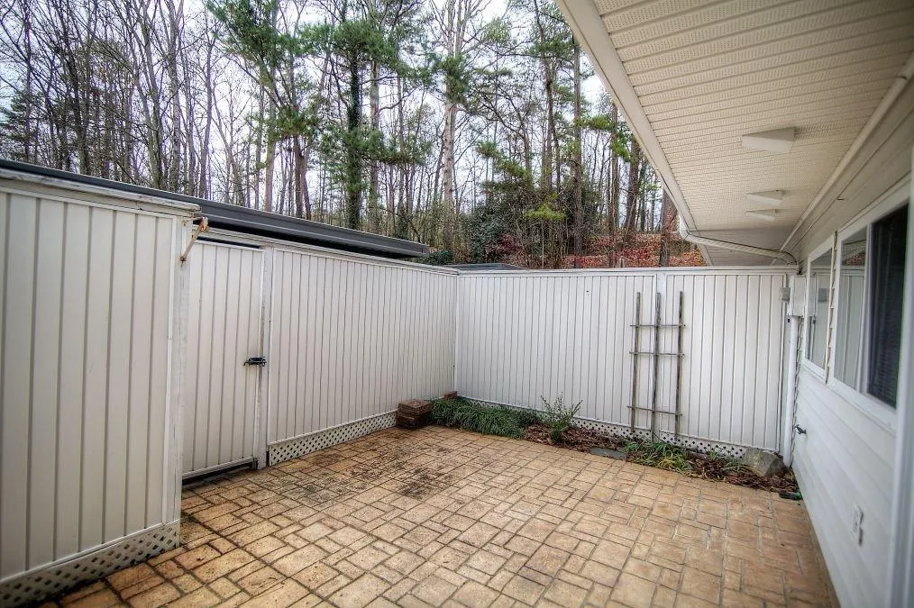 7094 Stonington Drive Unit 7094, Sandy Springs, Georgia 30328, 2 Bedrooms Bedrooms, ,2 BathroomsBathrooms,Residential,Sold,7094 Stonington Drive Unit 7094,5626598