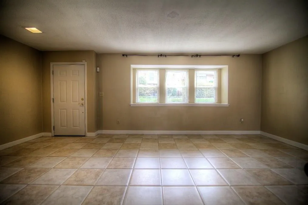 7094 Stonington Drive Unit 7094, Sandy Springs, Georgia 30328, 2 Bedrooms Bedrooms, ,2 BathroomsBathrooms,Residential,Sold,7094 Stonington Drive Unit 7094,5626598