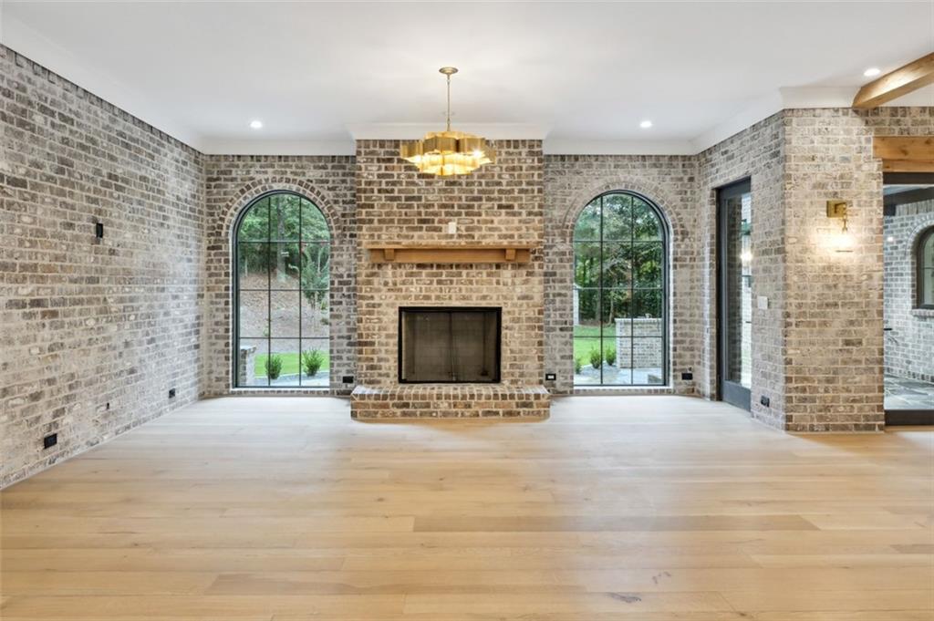 5116 Powers Ferry Road, Atlanta, Georgia 30327, 5 Bedrooms Bedrooms, ,6 BathroomsBathrooms,Residential,Sold,5116 Powers Ferry Road,7282129