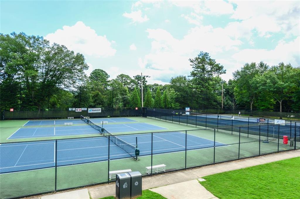5116 Powers Ferry Road, Atlanta, Georgia 30327, 5 Bedrooms Bedrooms, ,6 BathroomsBathrooms,Residential,Sold,5116 Powers Ferry Road,7282129