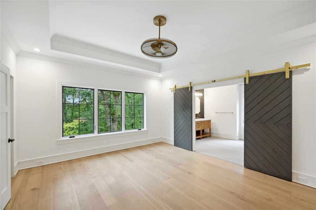 5116 Powers Ferry Road, Atlanta, Georgia 30327, 5 Bedrooms Bedrooms, ,6 BathroomsBathrooms,Residential,Sold,5116 Powers Ferry Road,7282129