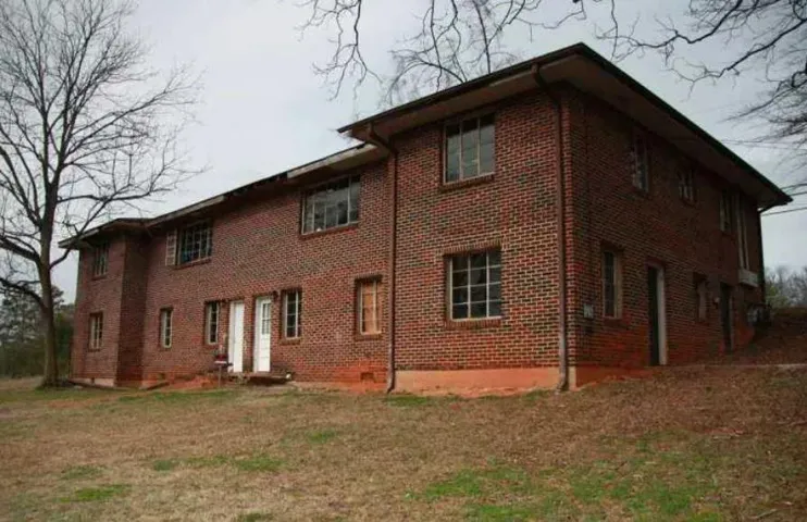 305 W Oak Street Unit A, Lawrenceville, Georgia 30046