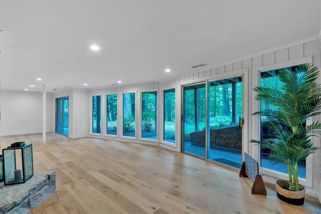 1260 Tynecastle Way Ne, Atlanta, Georgia 30350, 5 Bedrooms Bedrooms, ,3 BathroomsBathrooms,Residential,Sold,1260 Tynecastle Way Ne,7387897