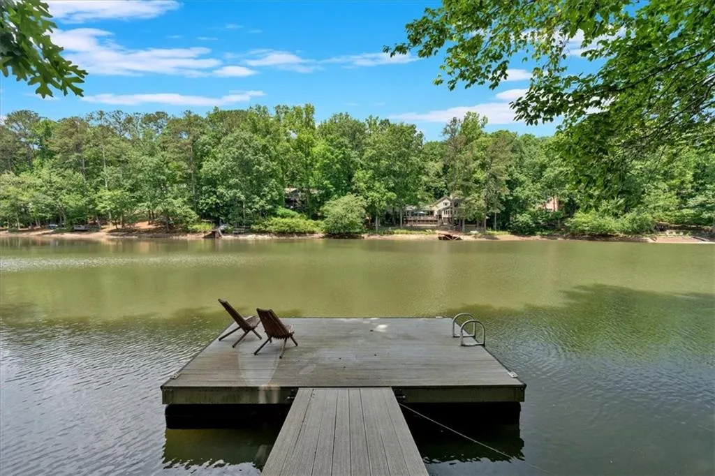 1260 Tynecastle Way Ne, Atlanta, Georgia 30350, 5 Bedrooms Bedrooms, ,3 BathroomsBathrooms,Residential,Sold,1260 Tynecastle Way Ne,7387897