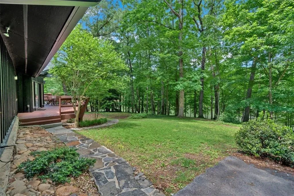 1260 Tynecastle Way Ne, Atlanta, Georgia 30350, 5 Bedrooms Bedrooms, ,3 BathroomsBathrooms,Residential,Sold,1260 Tynecastle Way Ne,7387897