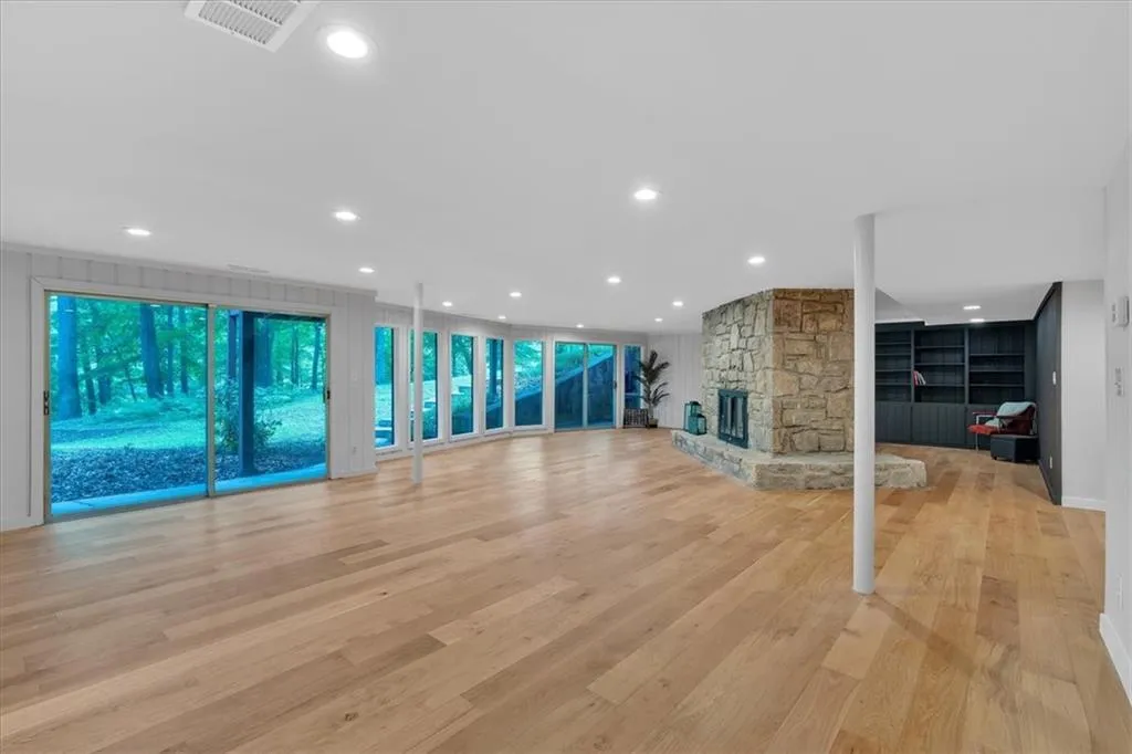1260 Tynecastle Way Ne, Atlanta, Georgia 30350, 5 Bedrooms Bedrooms, ,3 BathroomsBathrooms,Residential,Sold,1260 Tynecastle Way Ne,7387897