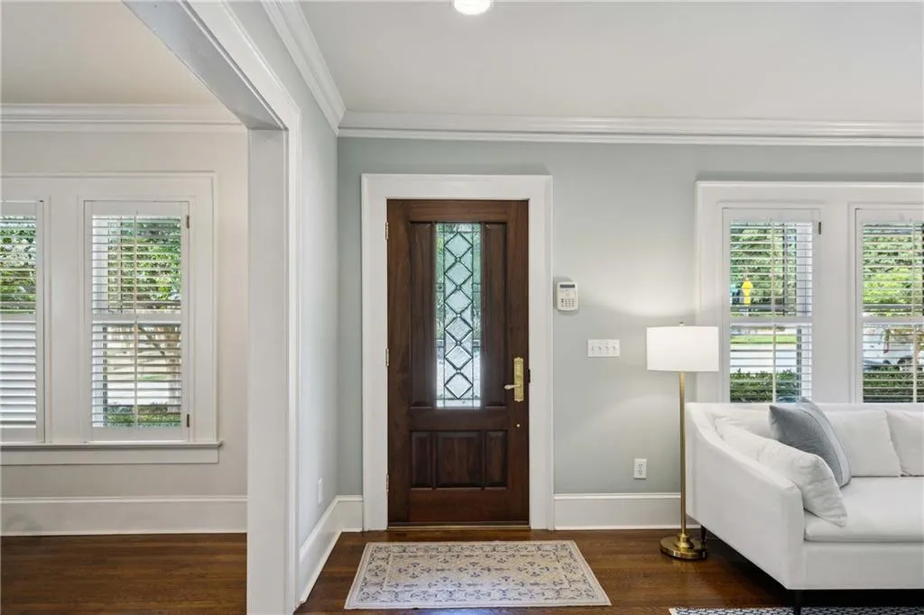 833 E Morningside Drive Ne, Atlanta, Georgia 30324, 3 Bedrooms Bedrooms, ,2 BathroomsBathrooms,Residential,For Sale,833 E Morningside Drive Ne,7617524