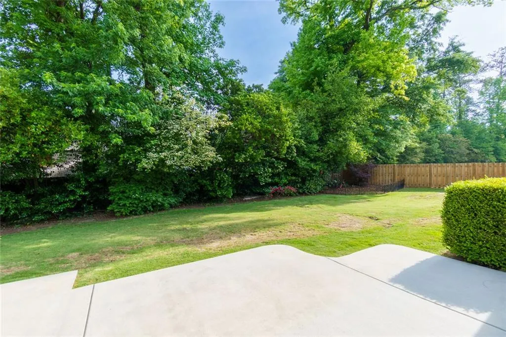 690 Glenforest Road, Sandy Springs, Georgia 30328, 4 Bedrooms Bedrooms, ,2 BathroomsBathrooms,Residential,Sold,690 Glenforest Road,7573648