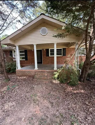 7205 Lakeview Drive, Covington, Georgia 30014