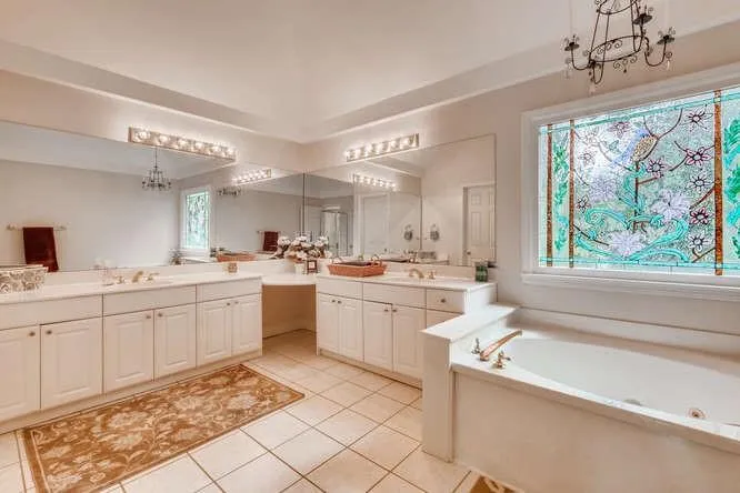 555 Fountain Oaks Way Ne, Sandy Springs, Georgia 30342, 5 Bedrooms Bedrooms, ,3 BathroomsBathrooms,Residential,Sold,555 Fountain Oaks Way Ne,6568253
