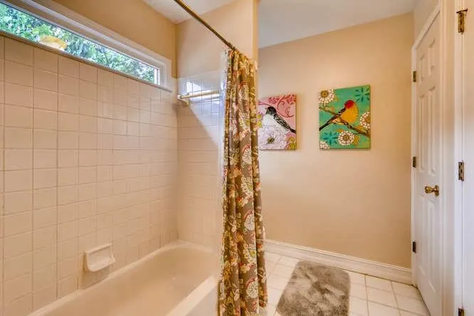 555 Fountain Oaks Way Ne, Sandy Springs, Georgia 30342, 5 Bedrooms Bedrooms, ,3 BathroomsBathrooms,Residential,Sold,555 Fountain Oaks Way Ne,6568253