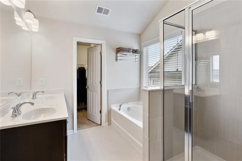 7410 Glisten Avenue, Sandy Springs, Georgia 30328, 3 Bedrooms Bedrooms, ,3 BathroomsBathrooms,Residential,Sold,7410 Glisten Avenue,6120418