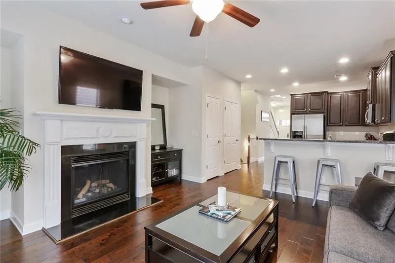 7410 Glisten Avenue, Sandy Springs, Georgia 30328, 3 Bedrooms Bedrooms, ,3 BathroomsBathrooms,Residential,Sold,7410 Glisten Avenue,6120418