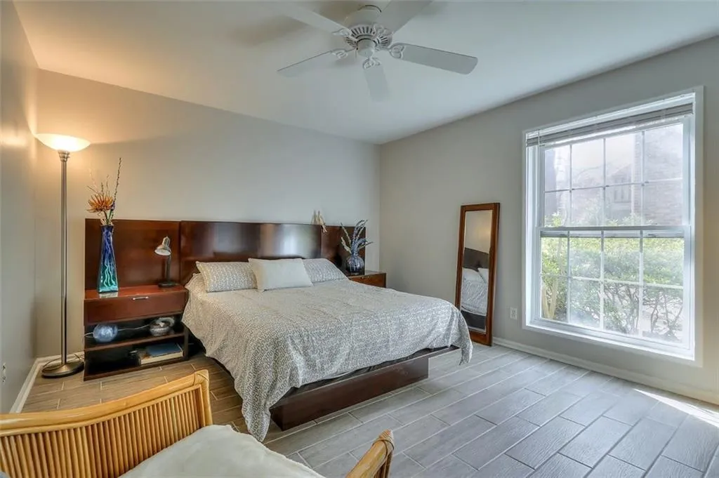 5606 Kingsport Drive Unit 13, Atlanta, Georgia 30342, 2 Bedrooms Bedrooms, ,1 BathroomBathrooms,Residential,Sold,5606 Kingsport Drive Unit 13,6528157