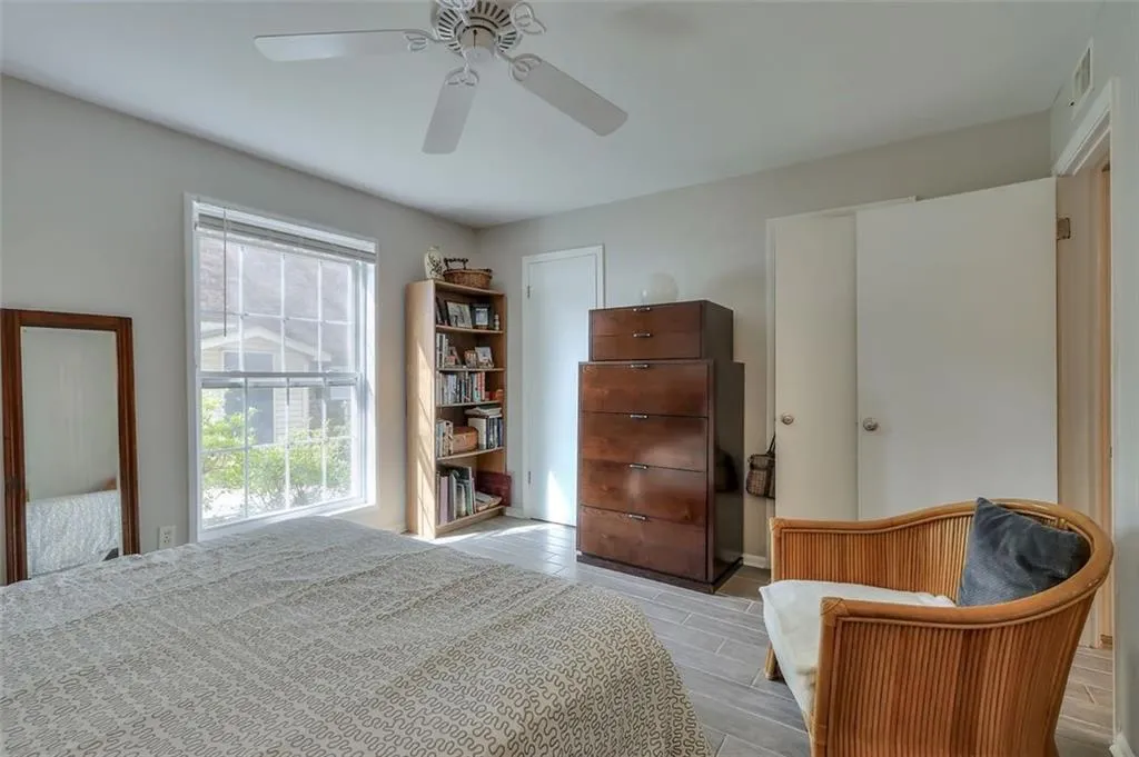 5606 Kingsport Drive Unit 13, Atlanta, Georgia 30342, 2 Bedrooms Bedrooms, ,1 BathroomBathrooms,Residential,Sold,5606 Kingsport Drive Unit 13,6528157