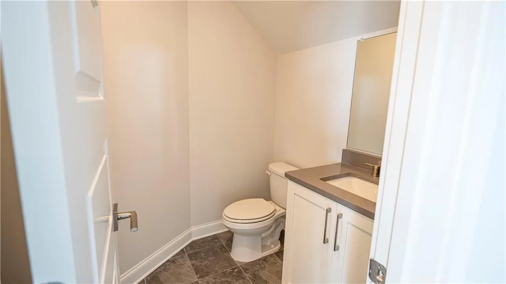 579 Broadview Place Ne, Atlanta, Georgia 30324, 3 Bedrooms Bedrooms, 0 ,3 BathroomsBathrooms,Residential,For Sale,579 Broadview Place Ne,7736091