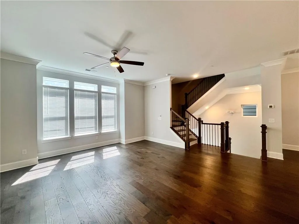 579 Broadview Place Ne, Atlanta, Georgia 30324, 3 Bedrooms Bedrooms, 0 ,3 BathroomsBathrooms,Residential,For Sale,579 Broadview Place Ne,7736091