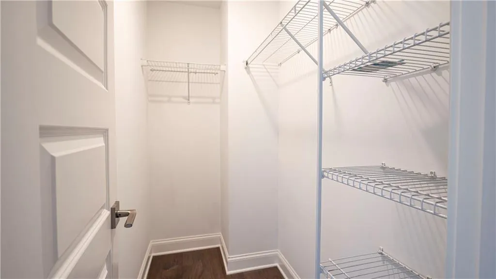 579 Broadview Place Ne, Atlanta, Georgia 30324, 3 Bedrooms Bedrooms, 0 ,3 BathroomsBathrooms,Residential,For Sale,579 Broadview Place Ne,7736091