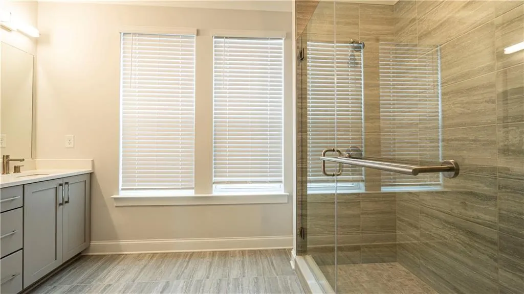 579 Broadview Place Ne, Atlanta, Georgia 30324, 3 Bedrooms Bedrooms, 0 ,3 BathroomsBathrooms,Residential,For Sale,579 Broadview Place Ne,7736091