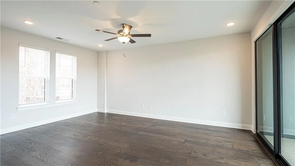 579 Broadview Place Ne, Atlanta, Georgia 30324, 3 Bedrooms Bedrooms, 0 ,3 BathroomsBathrooms,Residential,For Sale,579 Broadview Place Ne,7736091