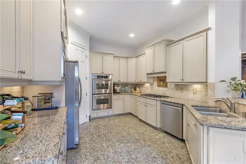 44 Conifer Park Lane Ne, Atlanta, Georgia 30342, 4 Bedrooms Bedrooms, ,3 BathroomsBathrooms,Residential,For Sale,44 Conifer Park Lane Ne,7658700