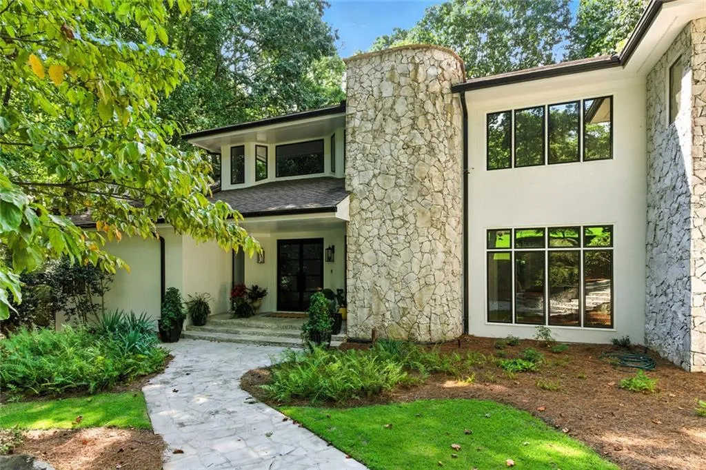 5410 New Wellington Close, Atlanta, Georgia 30327, 6 Bedrooms Bedrooms, ,4 BathroomsBathrooms,Residential,For Sale,5410 New Wellington Close,7639375