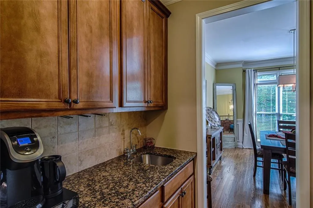 5559 Julian Place, Sandy Springs, Georgia 30342, 4 Bedrooms Bedrooms, ,3 BathroomsBathrooms,Residential,Sold,5559 Julian Place,5746470