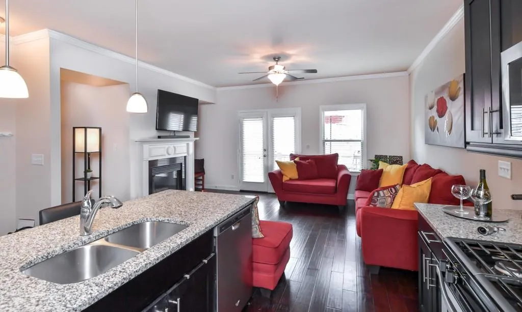 7544 Highlands Point, Sandy Springs, Georgia 30328, 3 Bedrooms Bedrooms, ,3 BathroomsBathrooms,Residential,Sold,7544 Highlands Point,6127153