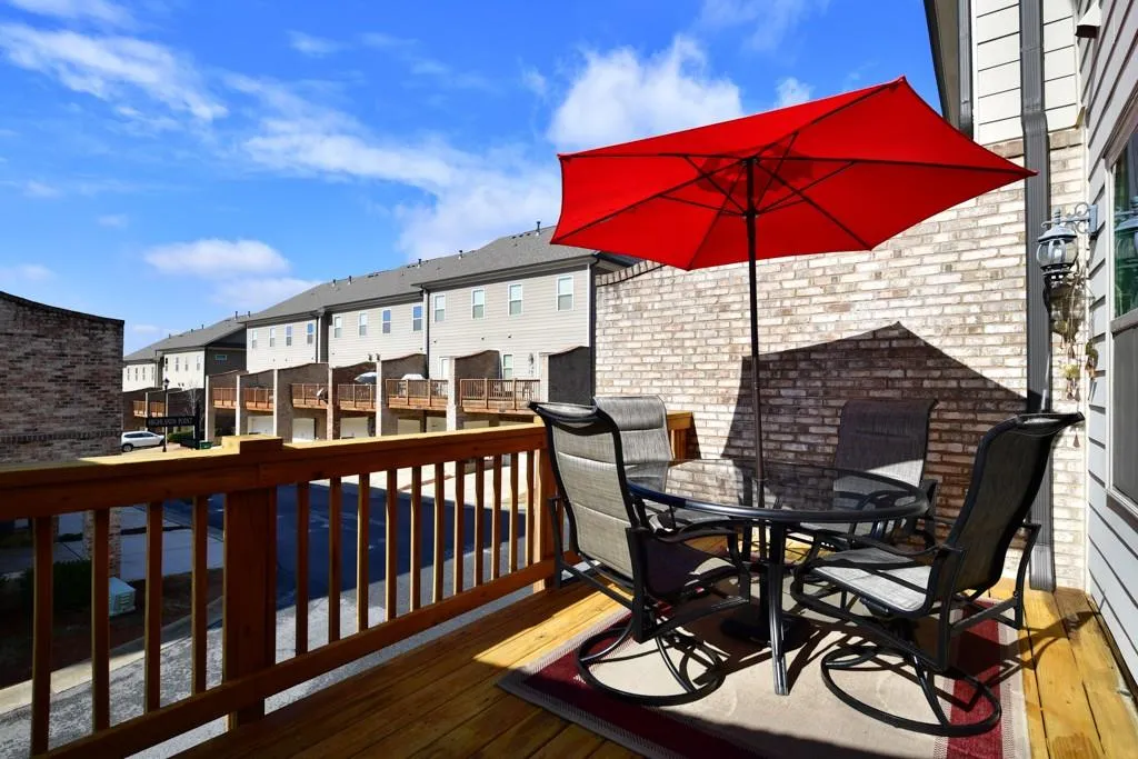 7544 Highlands Point, Sandy Springs, Georgia 30328, 3 Bedrooms Bedrooms, ,3 BathroomsBathrooms,Residential,Sold,7544 Highlands Point,6127153