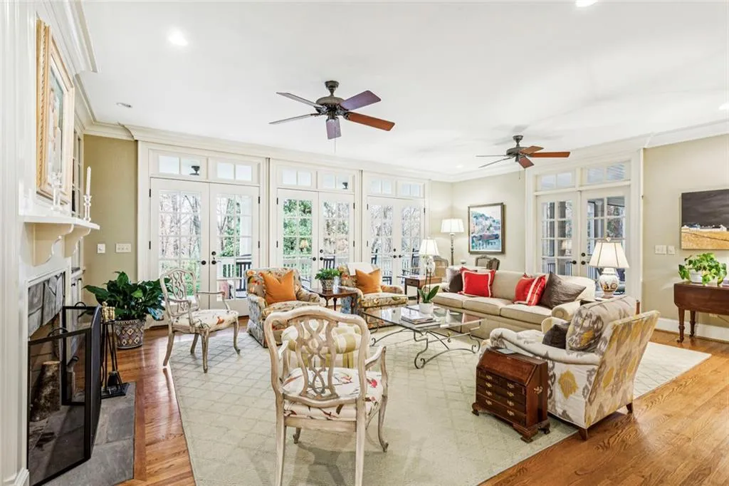 1010 Carter Drive Ne, Atlanta, Georgia 30319, 5 Bedrooms Bedrooms, ,6 BathroomsBathrooms,Residential,For Sale,1010 Carter Drive Ne,7687780