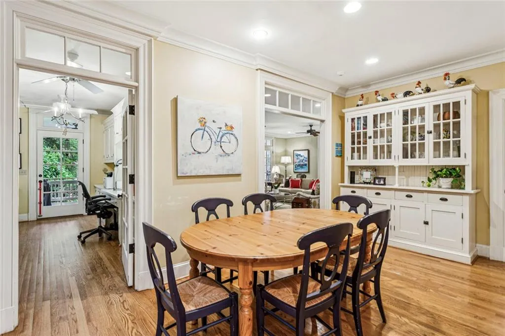 1010 Carter Drive Ne, Atlanta, Georgia 30319, 5 Bedrooms Bedrooms, ,6 BathroomsBathrooms,Residential,For Sale,1010 Carter Drive Ne,7687780