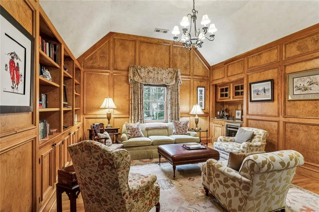 1010 Carter Drive Ne, Atlanta, Georgia 30319, 5 Bedrooms Bedrooms, ,6 BathroomsBathrooms,Residential,For Sale,1010 Carter Drive Ne,7687780