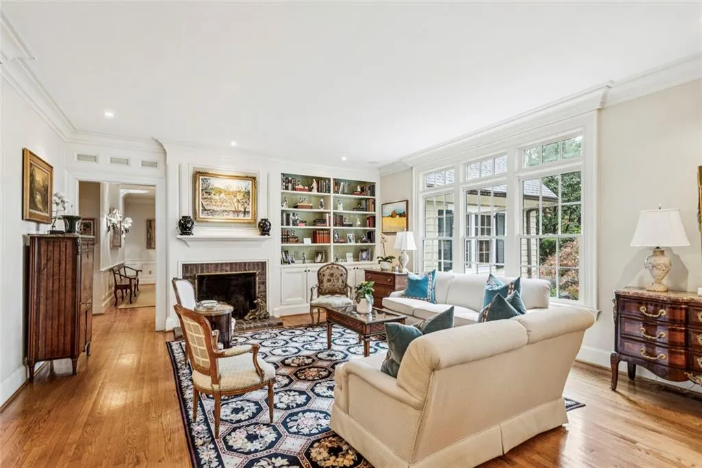 1010 Carter Drive Ne, Atlanta, Georgia 30319, 5 Bedrooms Bedrooms, ,6 BathroomsBathrooms,Residential,For Sale,1010 Carter Drive Ne,7687780