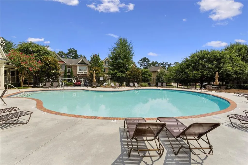 7785 Glisten Avenue, Sandy Springs, Georgia 30328, 3 Bedrooms Bedrooms, ,3 BathroomsBathrooms,Residential,Sold,7785 Glisten Avenue,6766400
