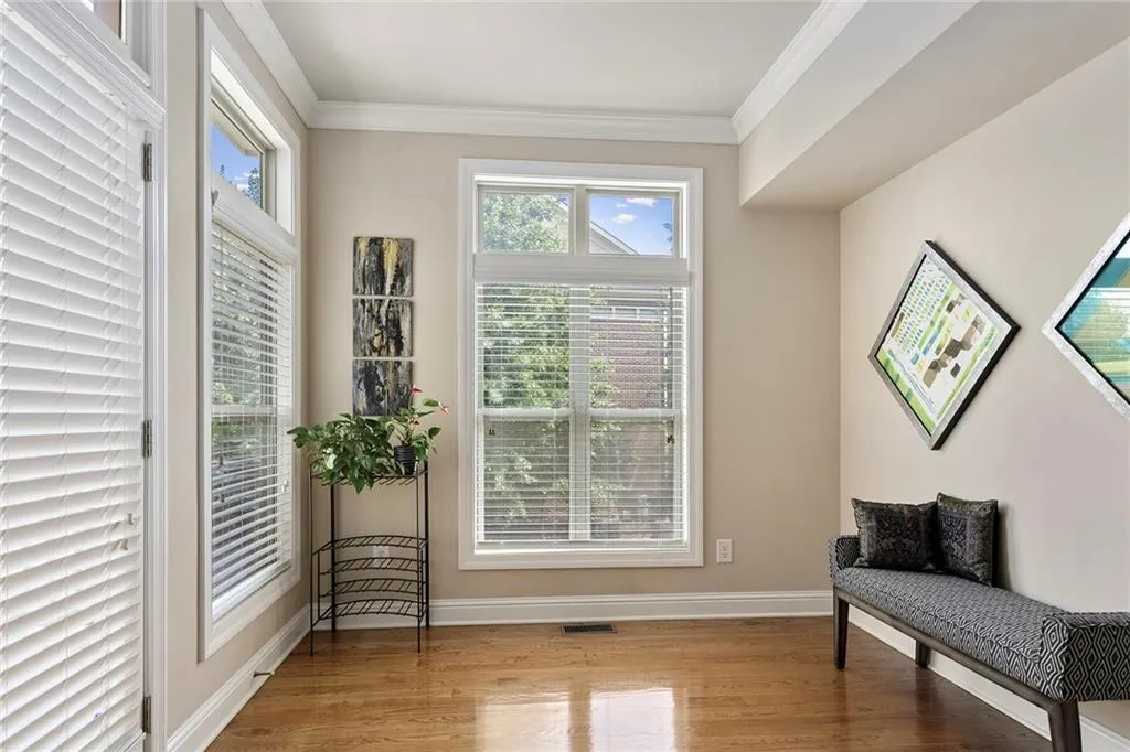 7785 Glisten Avenue, Sandy Springs, Georgia 30328, 3 Bedrooms Bedrooms, ,3 BathroomsBathrooms,Residential,Sold,7785 Glisten Avenue,6766400