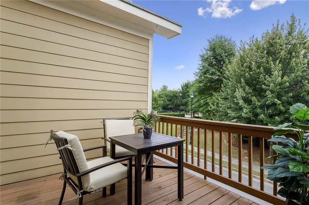7785 Glisten Avenue, Sandy Springs, Georgia 30328, 3 Bedrooms Bedrooms, ,3 BathroomsBathrooms,Residential,Sold,7785 Glisten Avenue,6766400