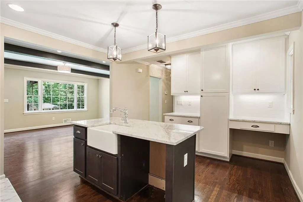 501 Hilderbrand Drive, Sandy Springs, Georgia 30328, 3 Bedrooms Bedrooms, ,2 BathroomsBathrooms,Residential,Sold,501 Hilderbrand Drive,5687883