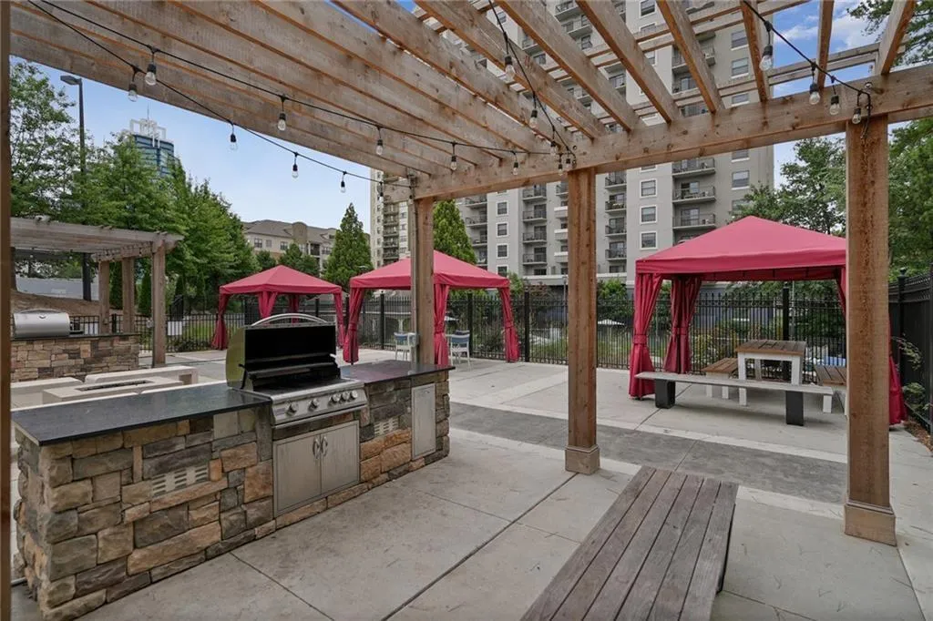 795 Hammond Drive Unit 412, Atlanta, Georgia 30328, 1 Bedroom Bedrooms, ,1 BathroomBathrooms,Residential,Sold,795 Hammond Drive Unit 412,7012916