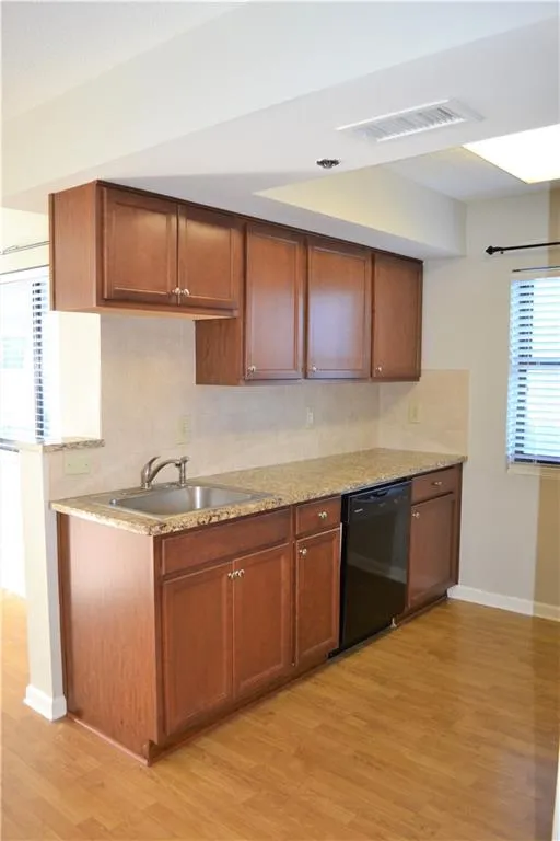 795 Hammond Drive Unit 412, Atlanta, Georgia 30328, 1 Bedroom Bedrooms, ,1 BathroomBathrooms,Residential,Sold,795 Hammond Drive Unit 412,7012916