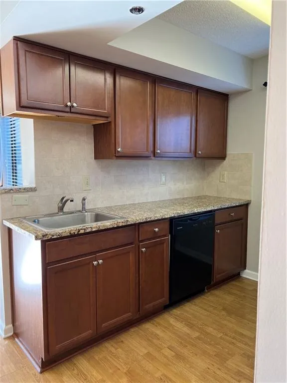 795 Hammond Drive Unit 412, Atlanta, Georgia 30328, 1 Bedroom Bedrooms, ,1 BathroomBathrooms,Residential,Sold,795 Hammond Drive Unit 412,7012916