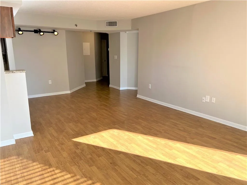 795 Hammond Drive Unit 412, Atlanta, Georgia 30328, 1 Bedroom Bedrooms, ,1 BathroomBathrooms,Residential,Sold,795 Hammond Drive Unit 412,7012916