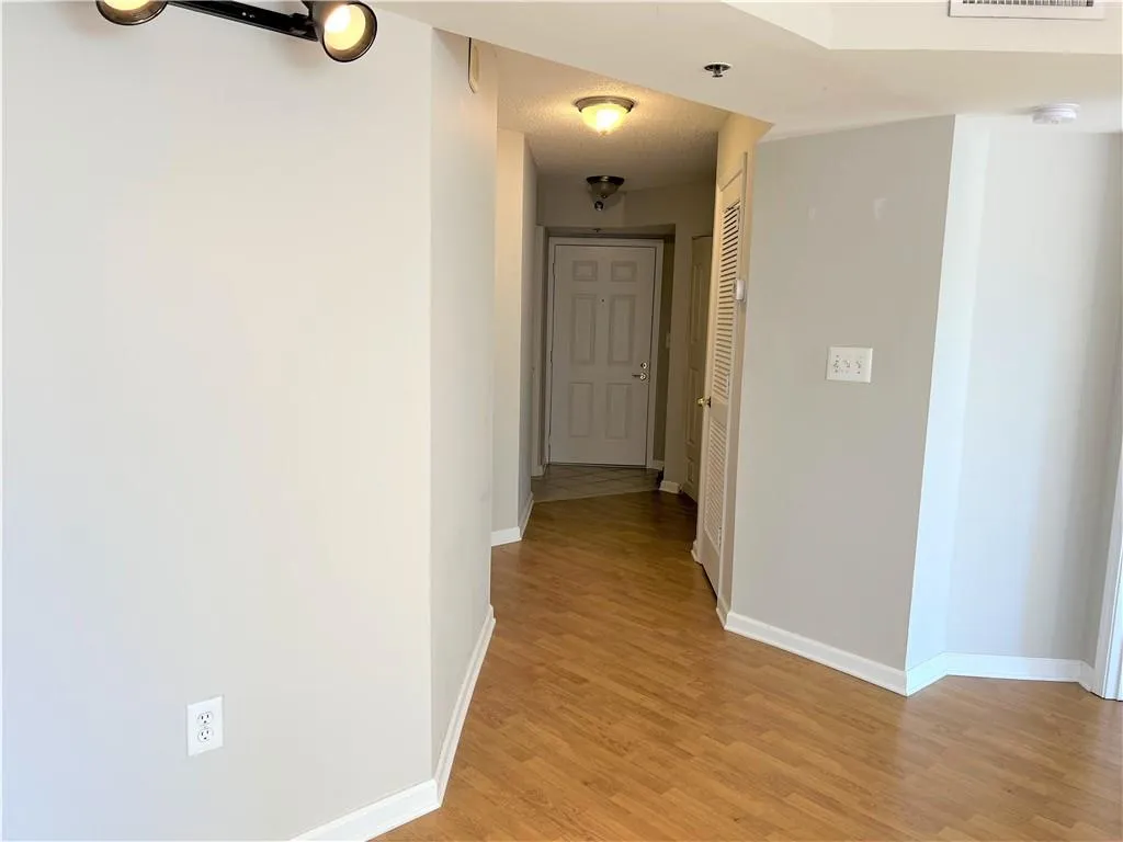 795 Hammond Drive Unit 412, Atlanta, Georgia 30328, 1 Bedroom Bedrooms, ,1 BathroomBathrooms,Residential,Sold,795 Hammond Drive Unit 412,7012916